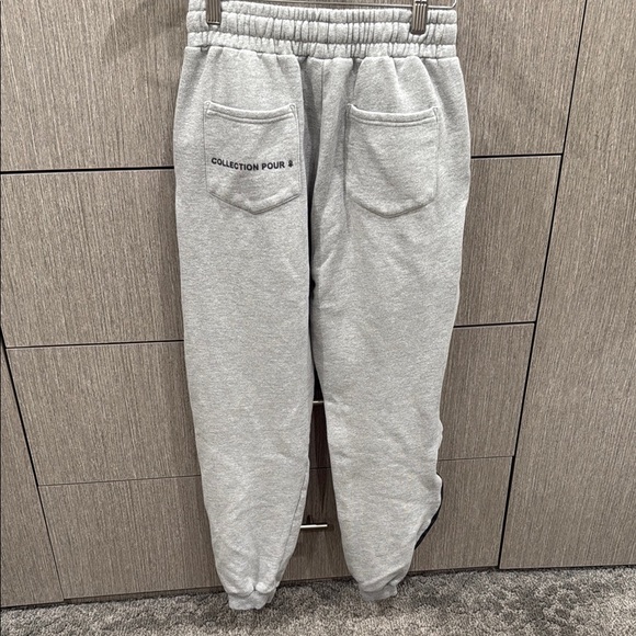 Manier De Voir Gray Sweatpants with Black Stripes - Picture 3 of 4